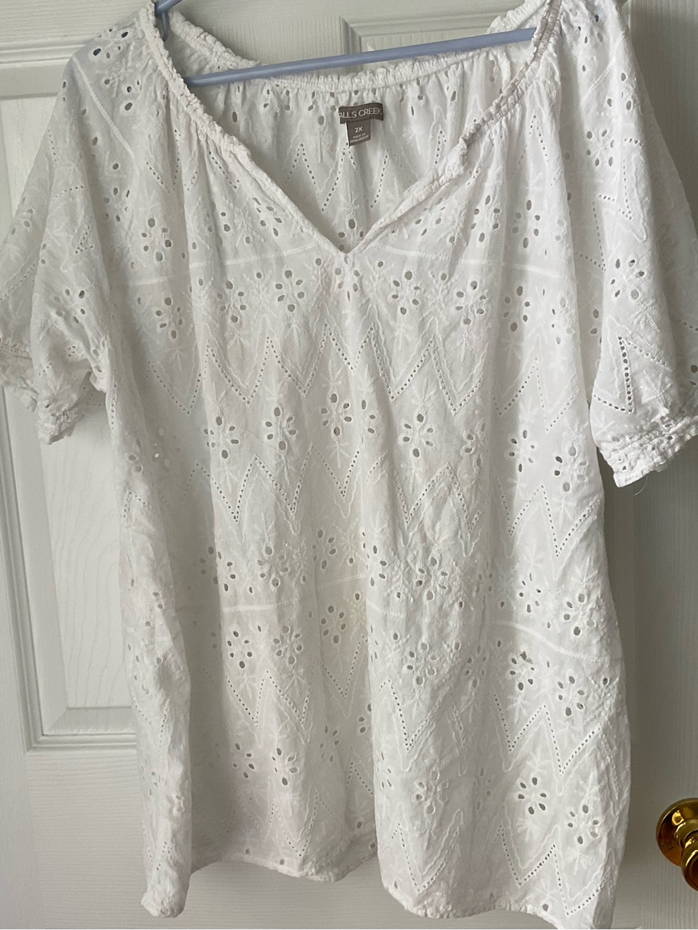 White Eyelet Top Size 2X